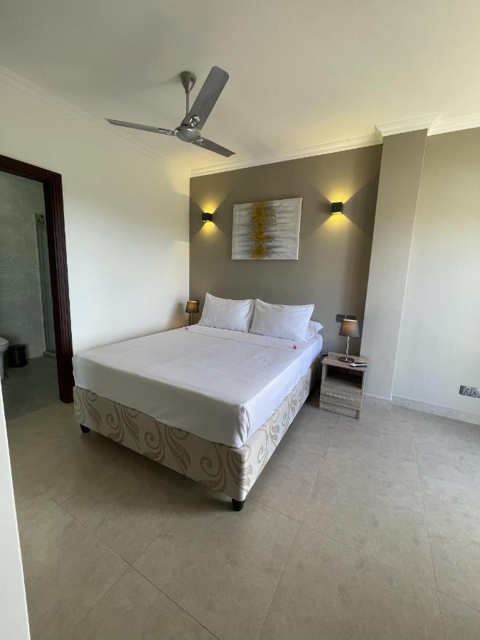 B Holiday Apartments Beau Vallon  Eksteriør bilde